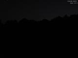23 : 08