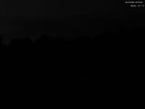02 : 32
