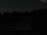 02 : 32