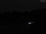 03 : 00