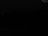 01 : 04