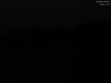 02 : 00