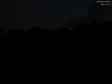22 : 08