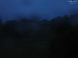 06 : 00