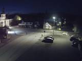 04 : 32