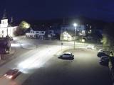 21 : 04