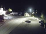 23 : 00