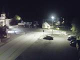 02 : 00
