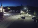 04 : 32