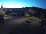 05 : 00