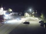 22 : 28