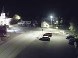23 : 00