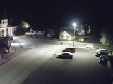 02 : 00