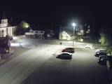 02 : 04