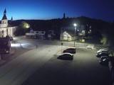 04 : 36