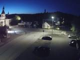 04 : 32