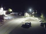 22 : 56