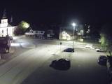23 : 08
