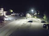 02 : 00