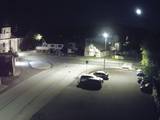 02 : 04