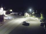 23 : 08