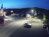 03 : 40