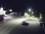 23 : 00