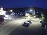 22 : 28