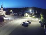 03 : 36