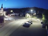 03 : 36