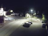 23 : 00