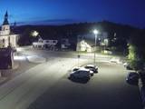 03 : 32