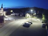 03 : 36