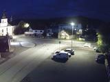 22 : 28