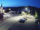 03 : 40