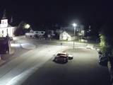23 : 00