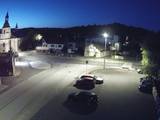 03 : 32