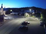 03 : 48