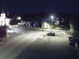 21 : 08