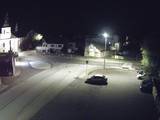 23 : 08