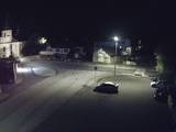 03 : 48