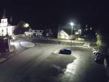 21 : 04