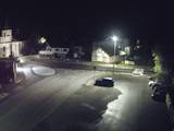 01 : 52