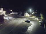 02 : 08