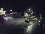 03 : 48
