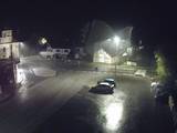 01 : 48