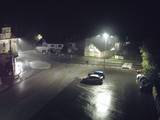 02 : 00