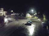 02 : 32