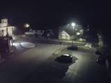 03 : 04