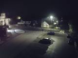 03 : 20